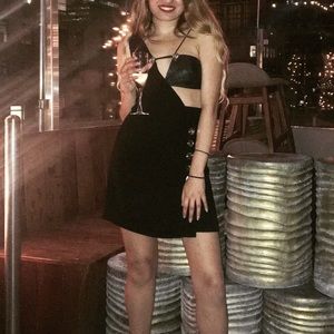 Meet your Posher, Sania